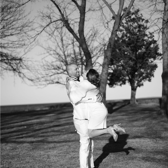 Meet the Posher, Sign in Now - Picture 2 of 6